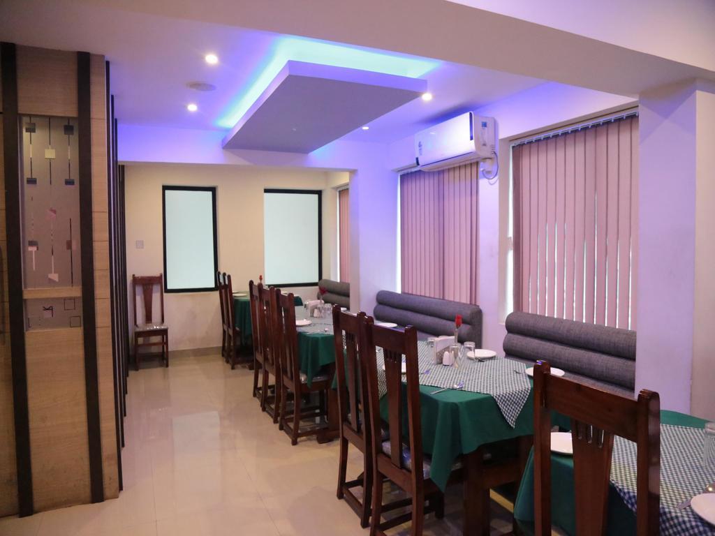 Oyo Rooms Father Mullers Road Mangalore Exterior photo