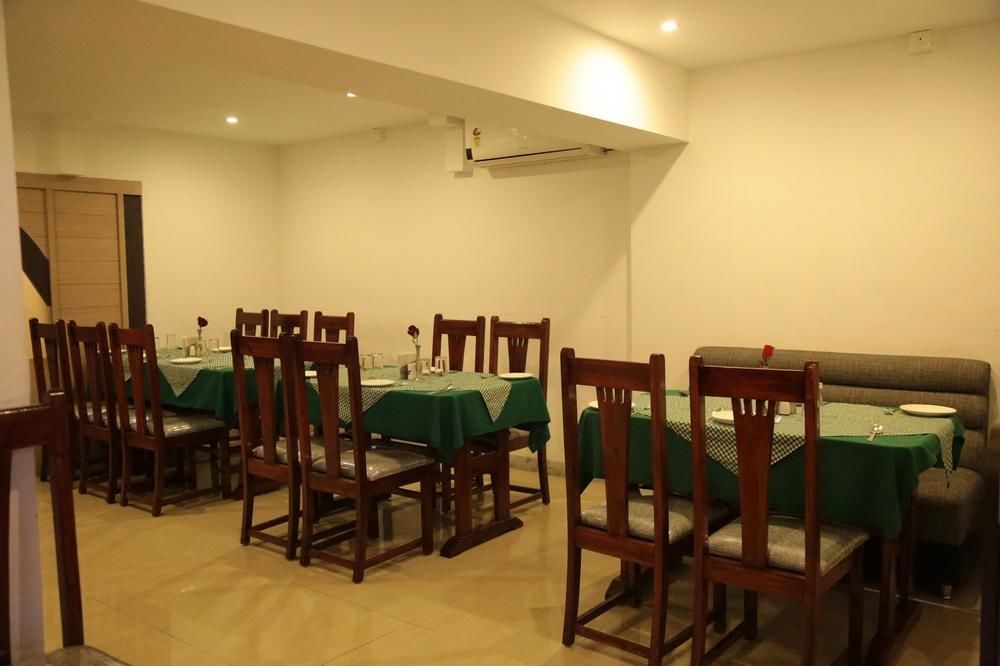 Oyo Rooms Father Mullers Road Mangalore Exterior photo